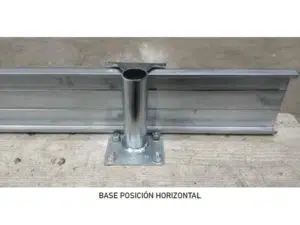 Rodapié galvanizado